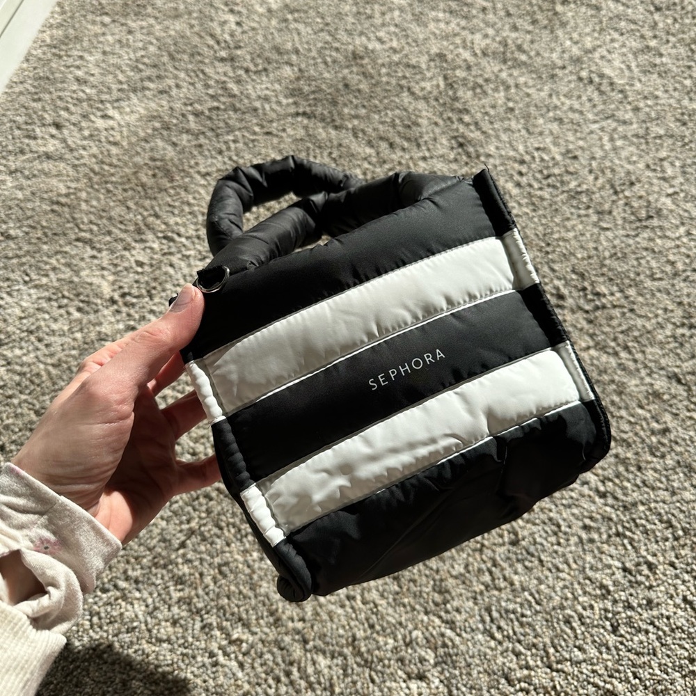 Sephora Puffy Bag - Picture 2 of 4
